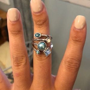 Gem ring